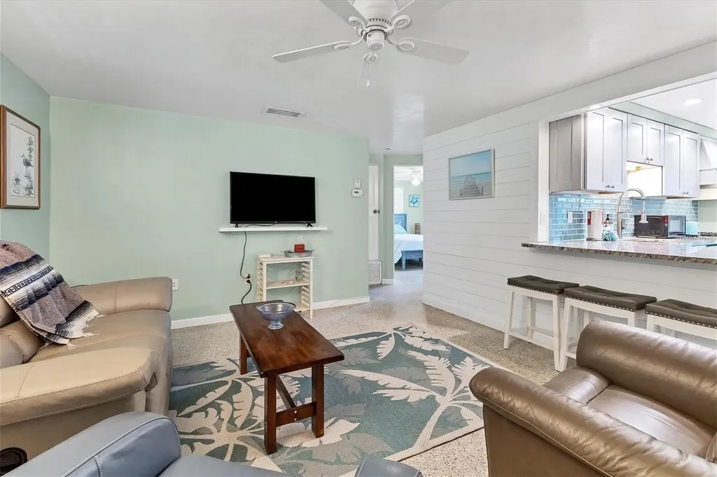 1686 Chapline Lane Sarasota FL 34231