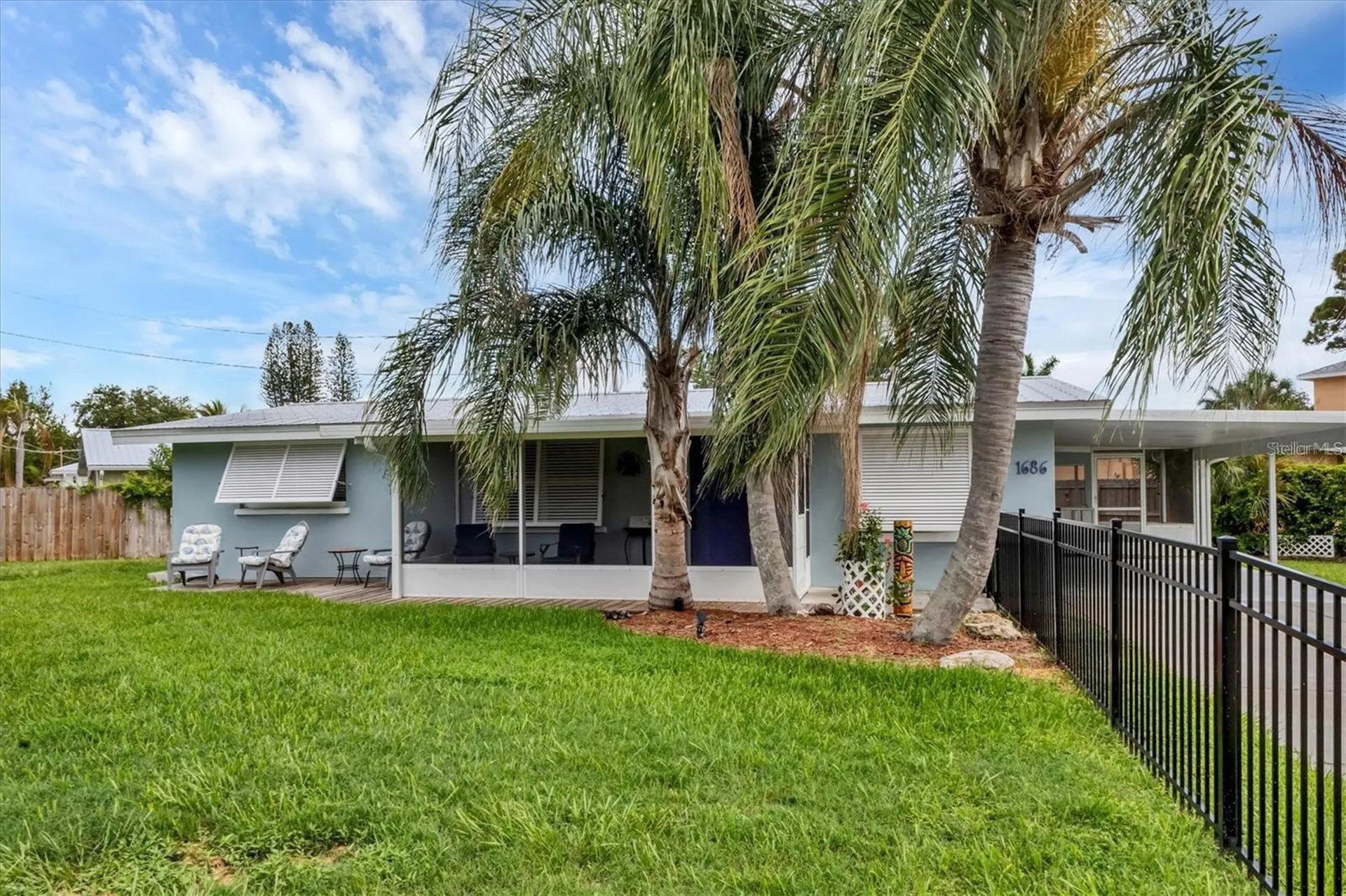 1686 Chapline Lane Sarasota FL 34231