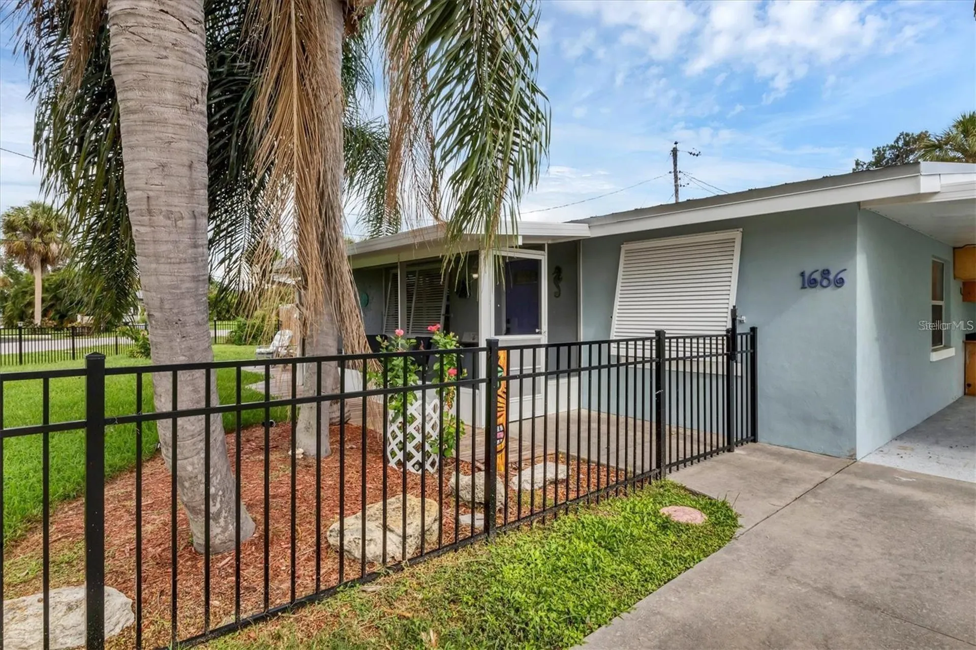 1686 Chapline Lane Sarasota FL 34231