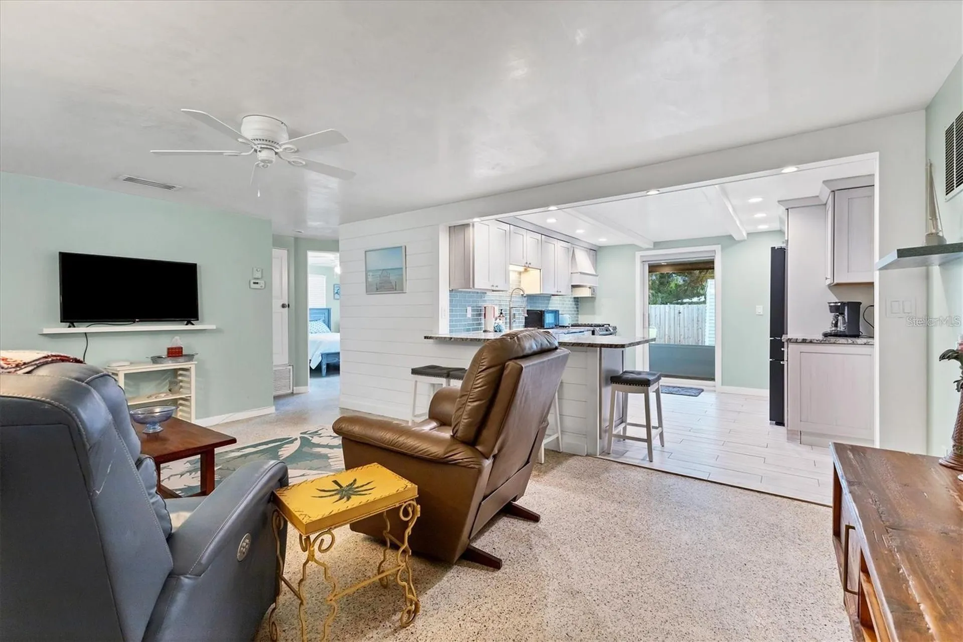1686 Chapline Lane Sarasota FL 34231