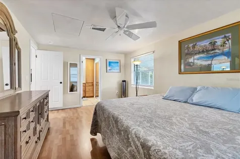 1686 Chapline Lane Sarasota FL 34231