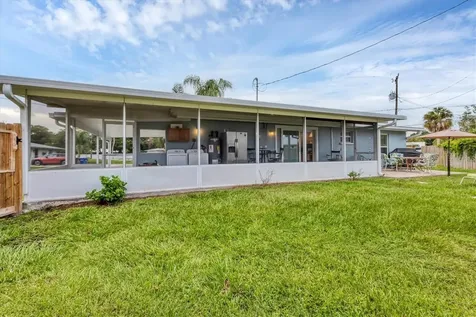 1686 Chapline Lane Sarasota FL 34231
