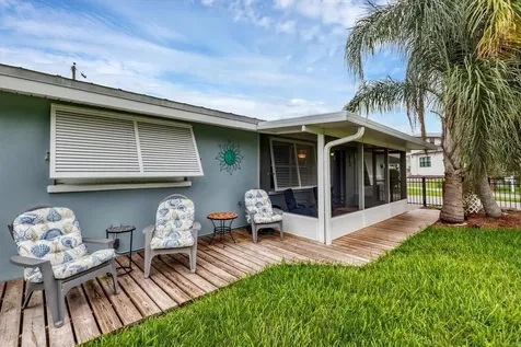 1686 Chapline Lane Sarasota FL 34231