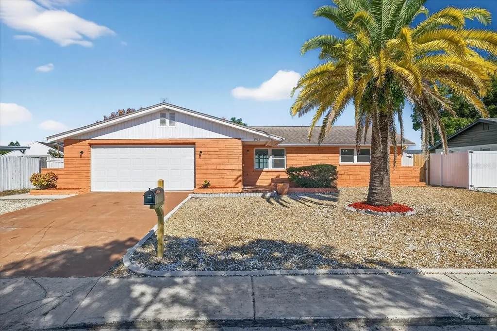 6923 Tierra Verde Street Port Richey FL 34668