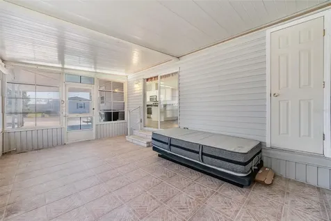 37422 Neukom Avenue Zephyrhills FL 33541