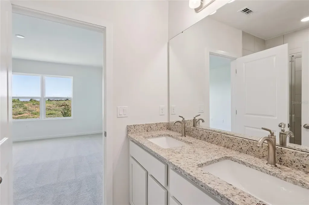 1925 Diamond Head Circle Haines City FL 33844