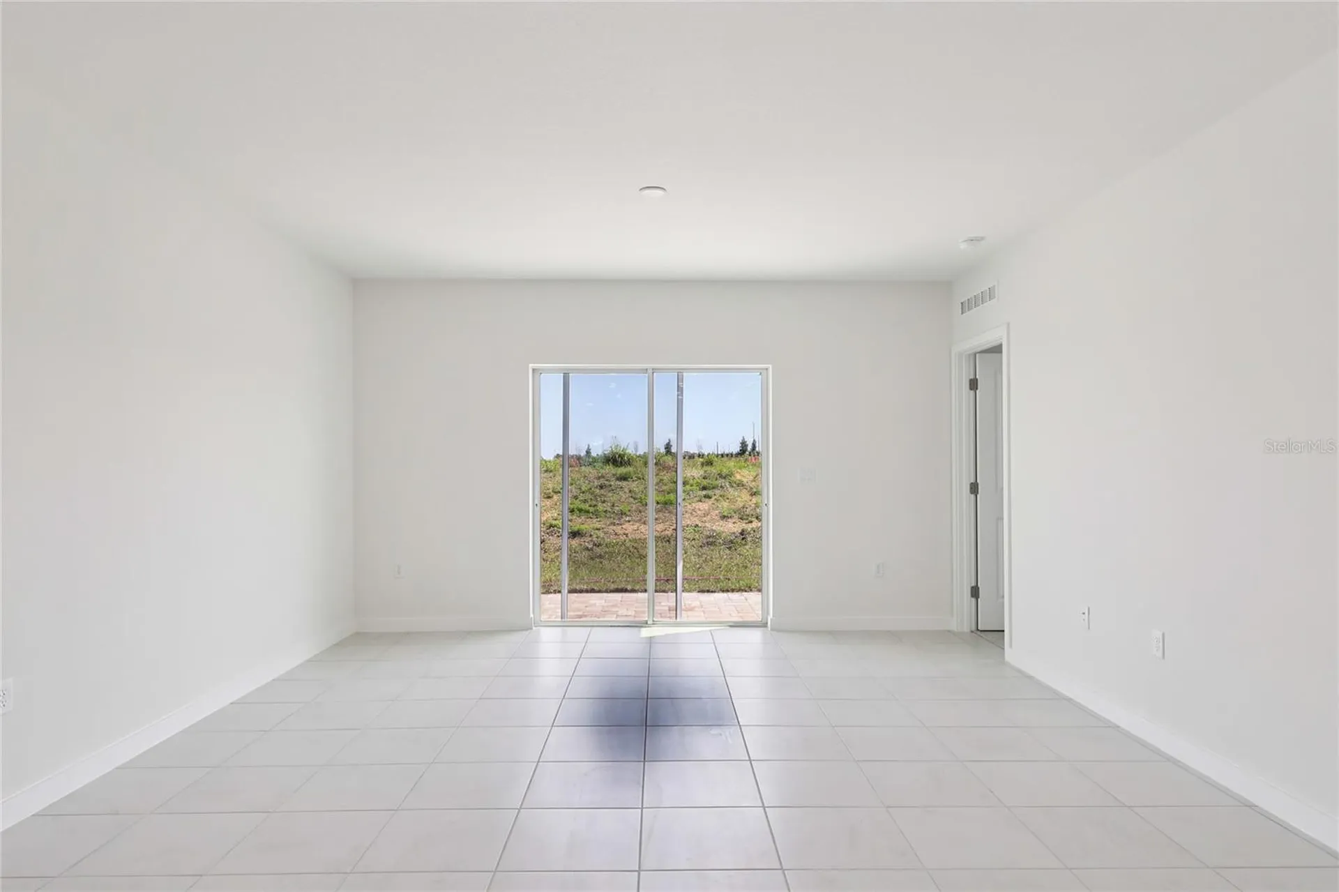 1925 Diamond Head Circle Haines City FL 33844