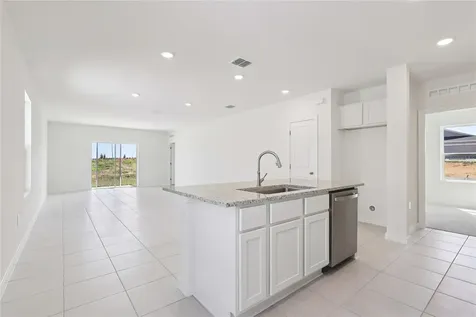 1925 Diamond Head Circle Haines City FL 33844