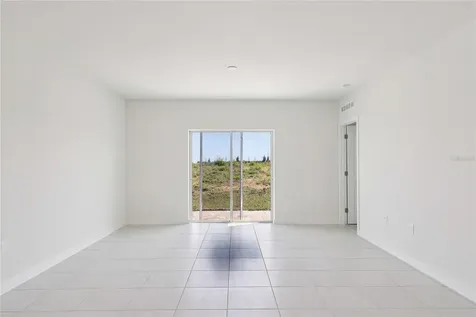 1925 Diamond Head Circle Haines City FL 33844