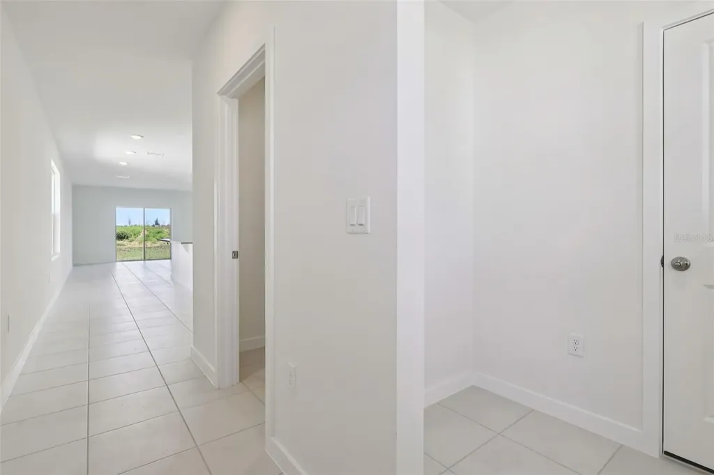 1929 Diamond Head Circle Haines City FL 33844