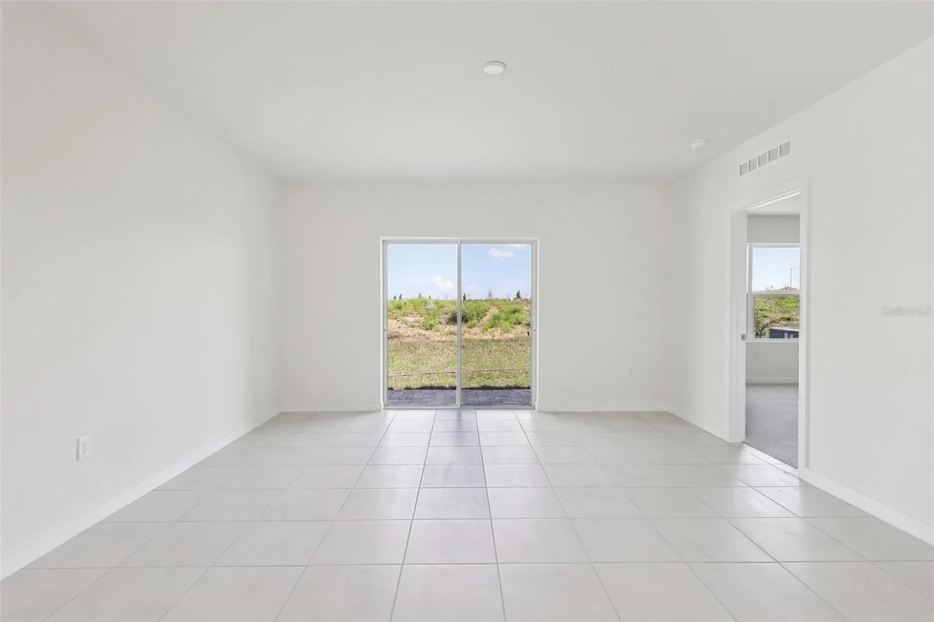 1929 Diamond Head Circle Haines City FL 33844