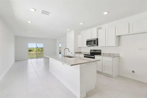 1929 Diamond Head Circle Haines City FL 33844