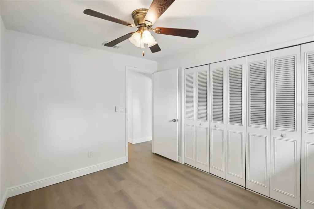 2906 Lichen Lane Clearwater FL 33760
