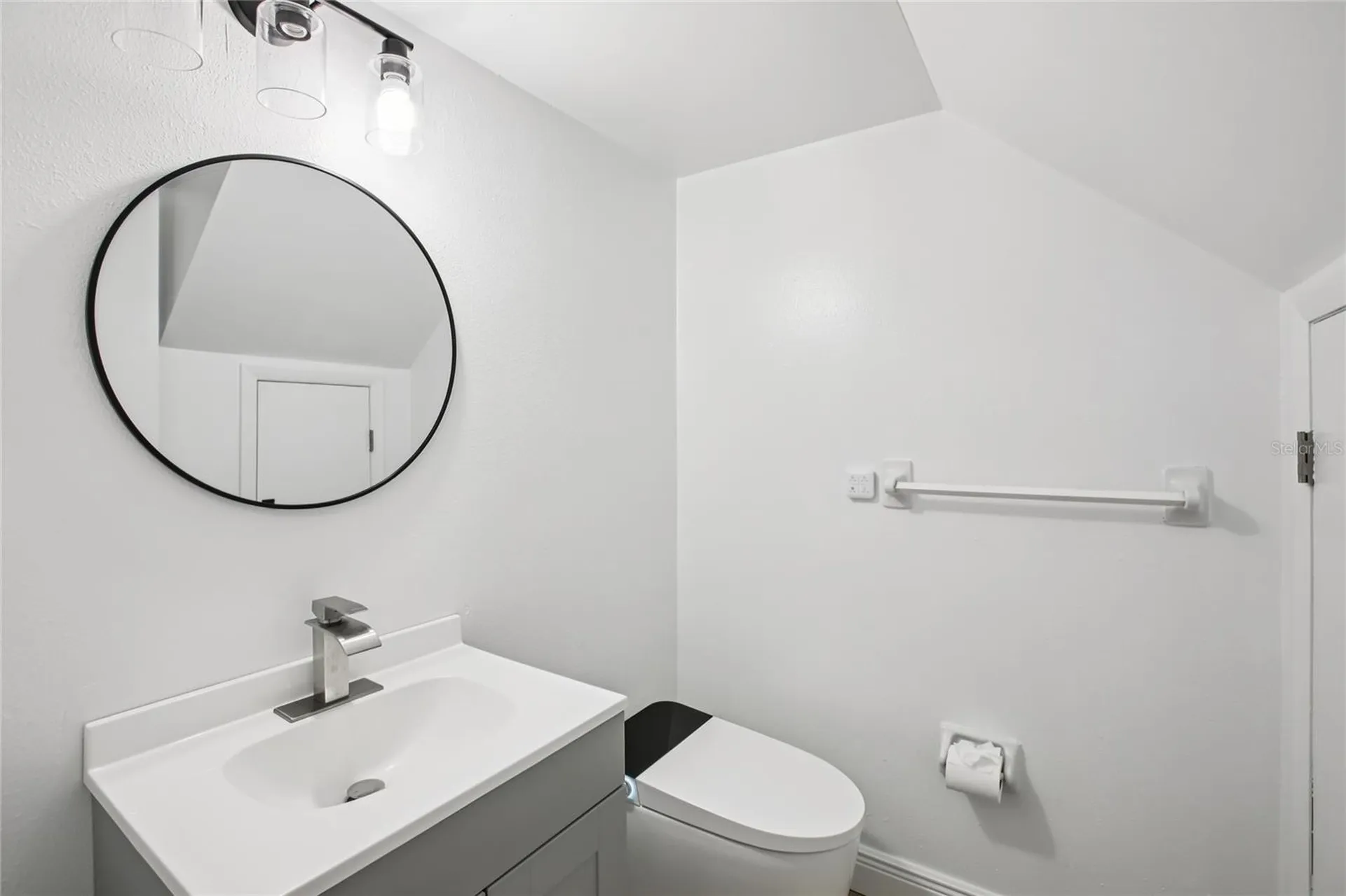 2906 Lichen Lane Clearwater FL 33760
