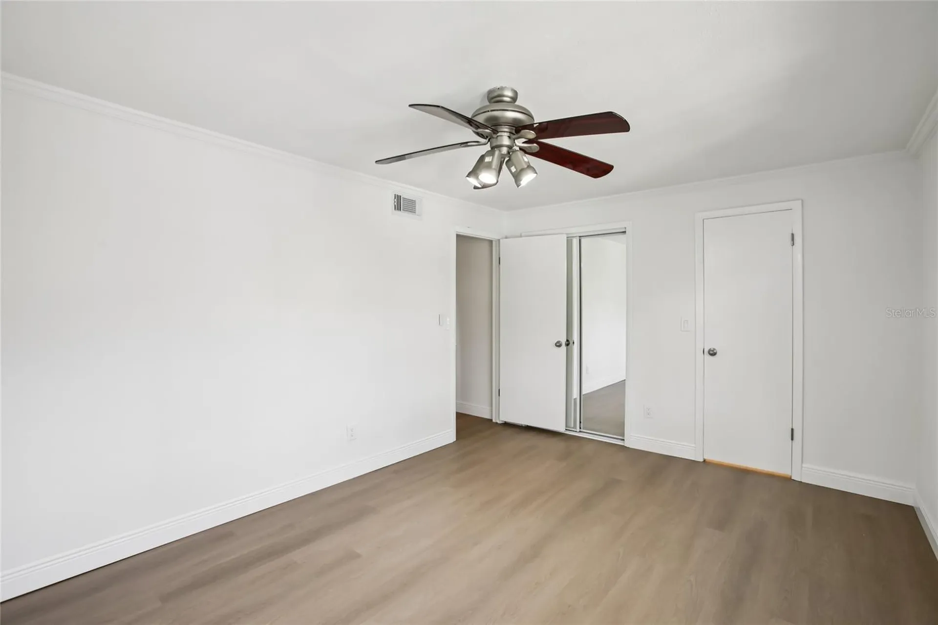 2906 Lichen Lane Clearwater FL 33760