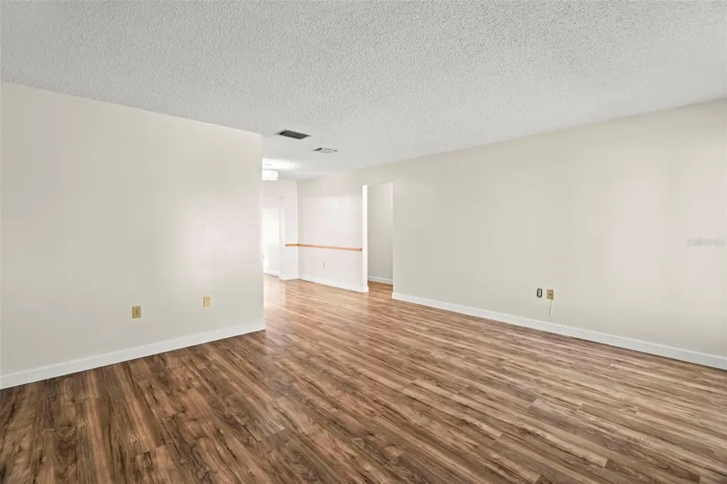 9306 42nd Street N Pinellas Park FL 33782