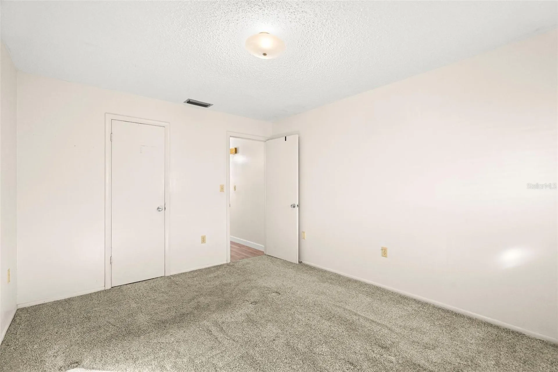 9306 42nd Street N Pinellas Park FL 33782