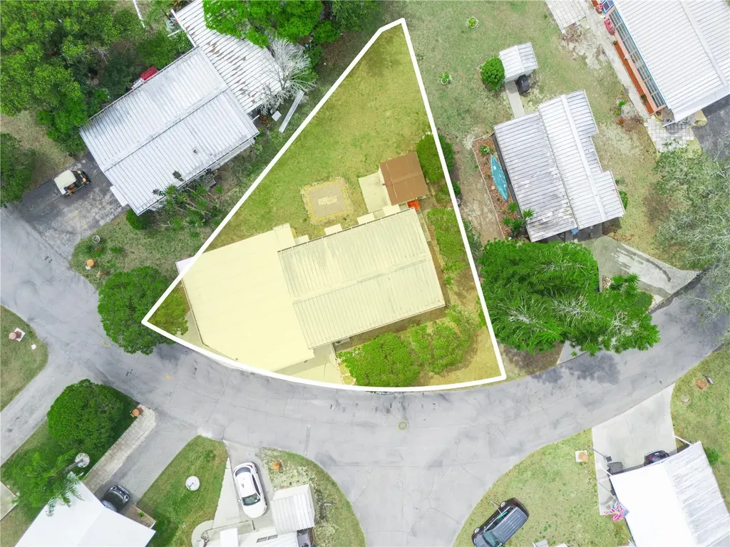 36 Saddlebag Trail S Lake Wales FL 33898
