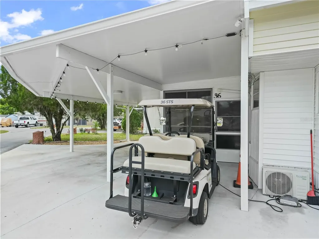 36 Saddlebag Trail S Lake Wales FL 33898