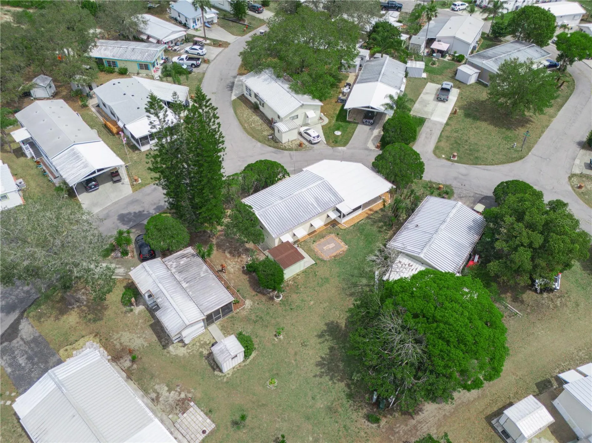 36 Saddlebag Trail S Lake Wales FL 33898