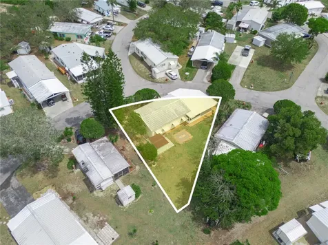 36 Saddlebag Trail S Lake Wales FL 33898