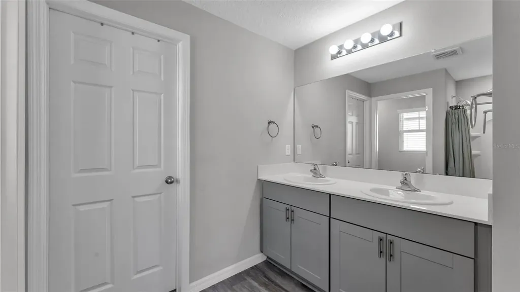 5440 Siltstone Street Lakeland FL 33811
