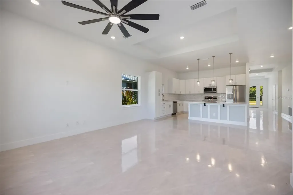 482 Sunset Road N Rotonda West FL 33947