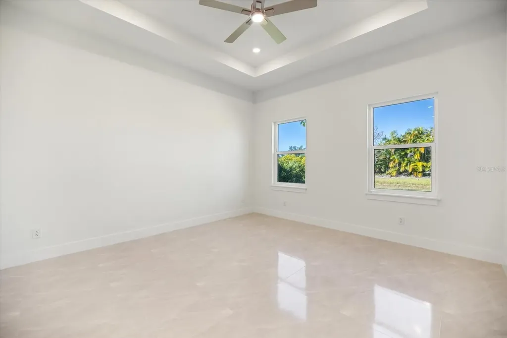 482 Sunset Road N Rotonda West FL 33947