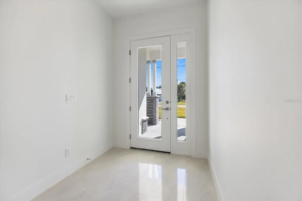 482 Sunset Road N Rotonda West FL 33947