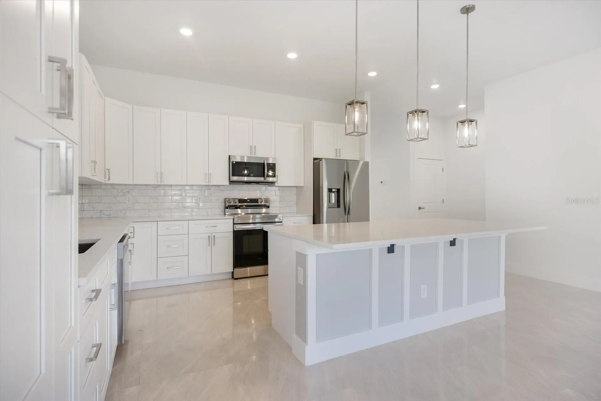 482 Sunset Road N Rotonda West FL 33947