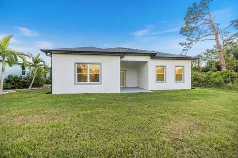 482 Sunset Road N Rotonda West FL 33947