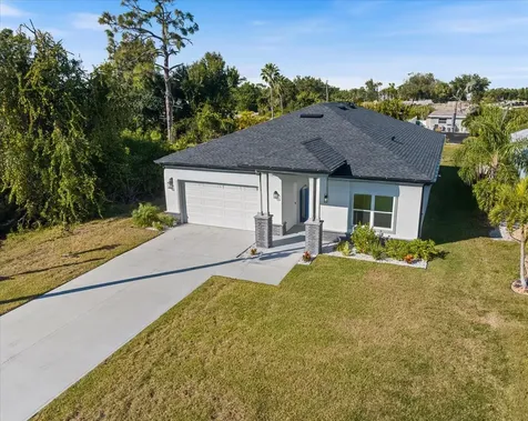 482 Sunset Road N Rotonda West FL 33947