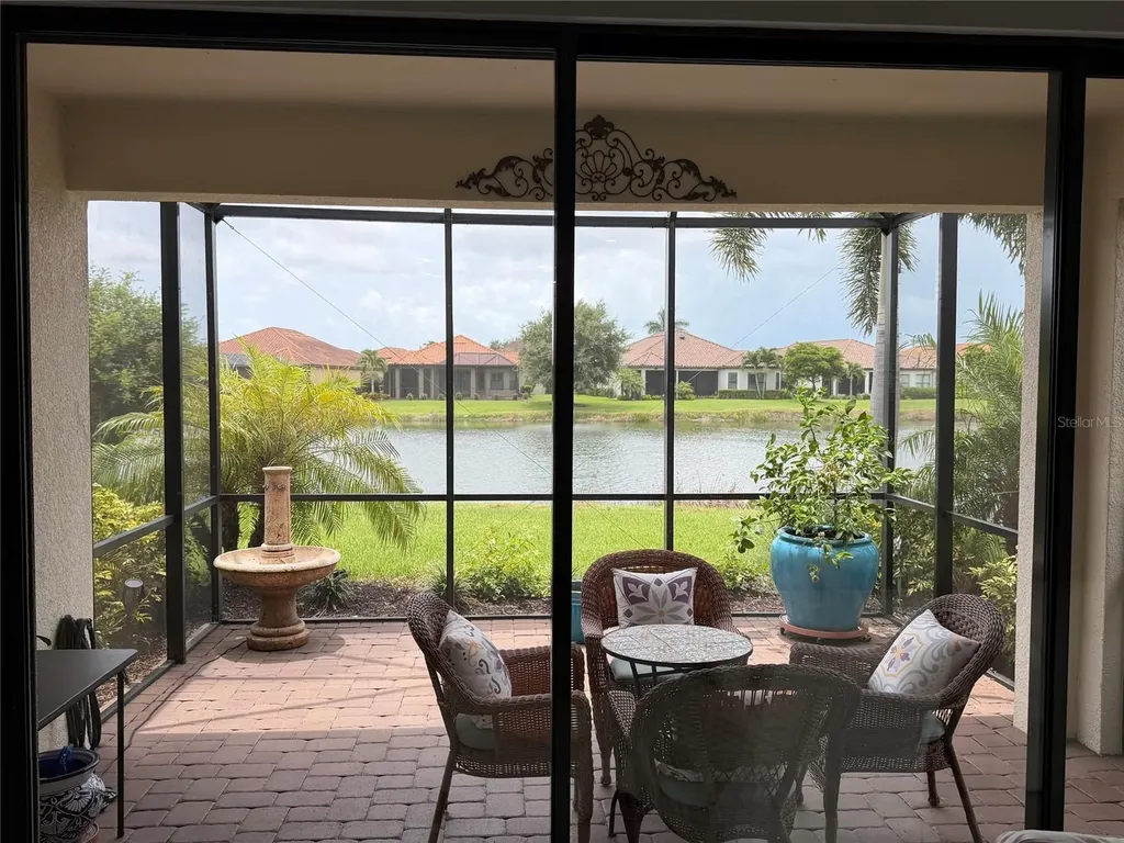 5451 Lago Maggio Street Sarasota FL 34238