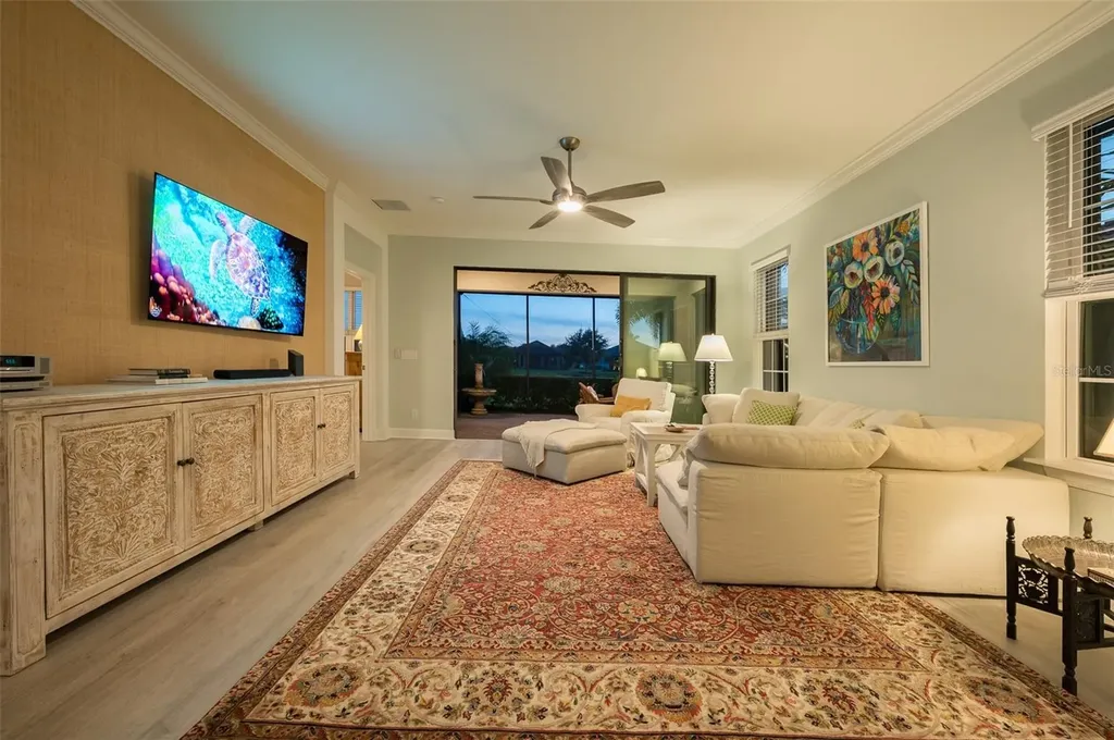 5451 Lago Maggio Street Sarasota FL 34238