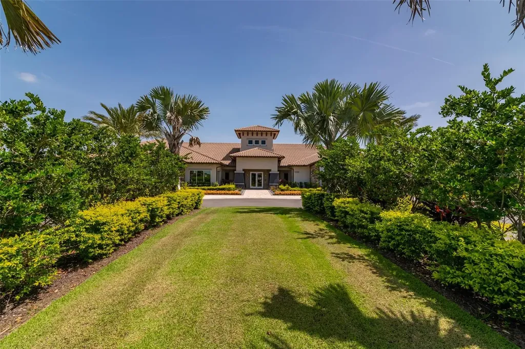 5451 Lago Maggio Street Sarasota FL 34238