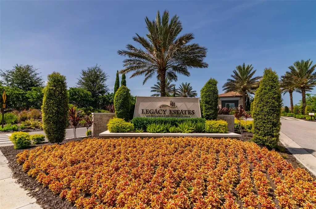 5451 Lago Maggio Street Sarasota FL 34238