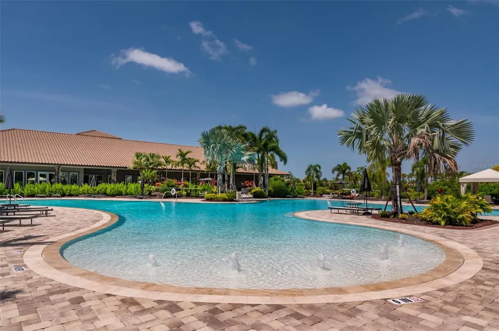 5451 Lago Maggio Street Sarasota FL 34238