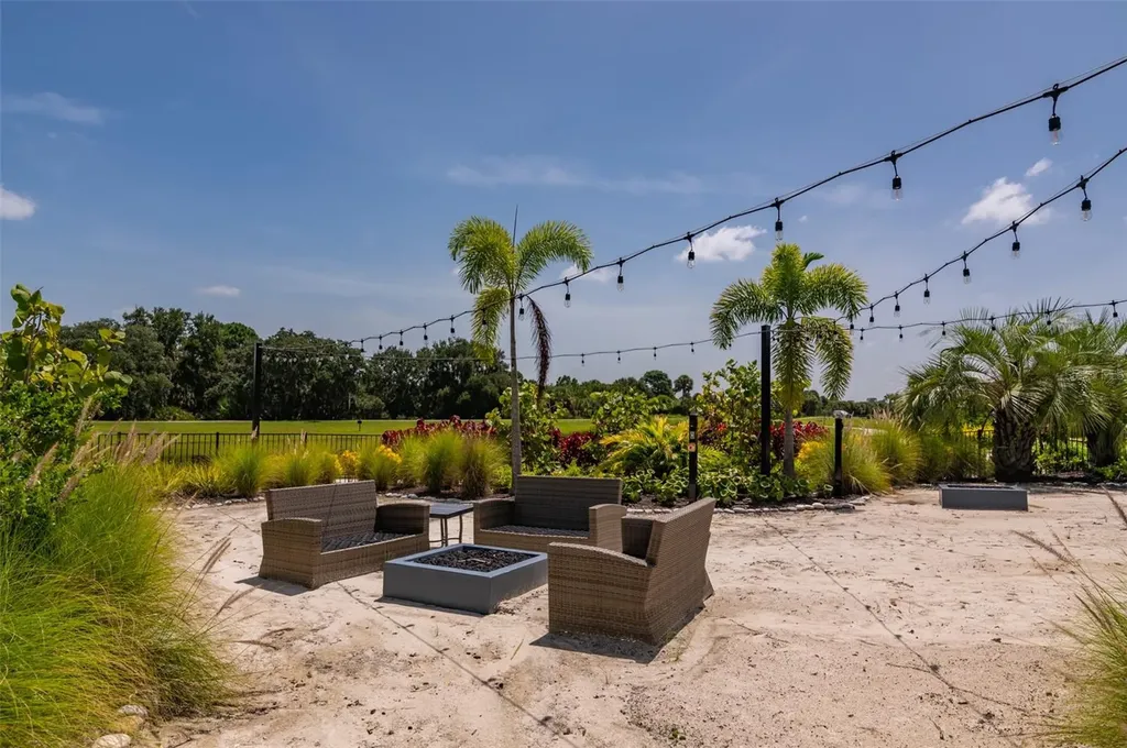5451 Lago Maggio Street Sarasota FL 34238