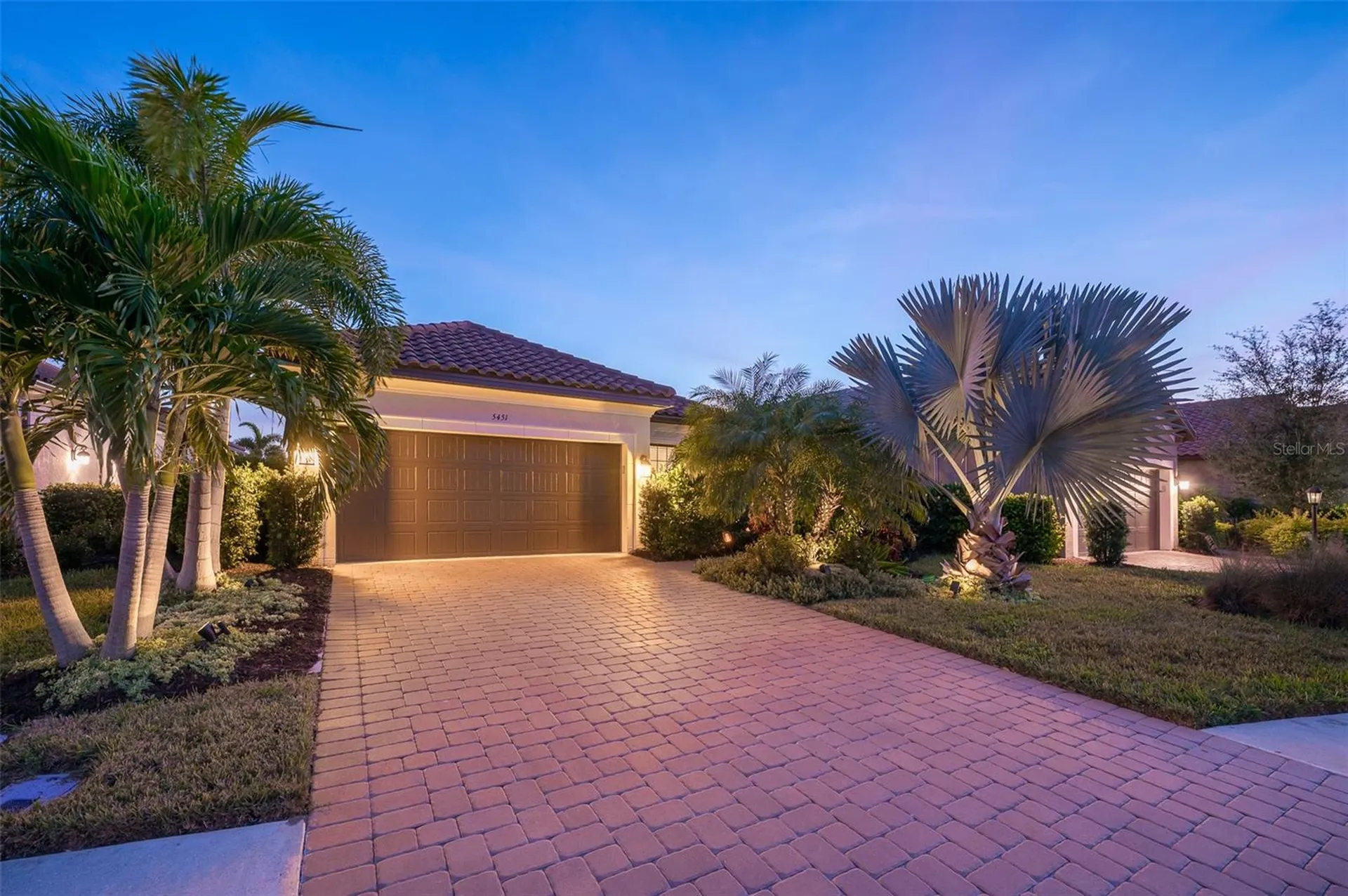 5451 Lago Maggio Street Sarasota FL 34238