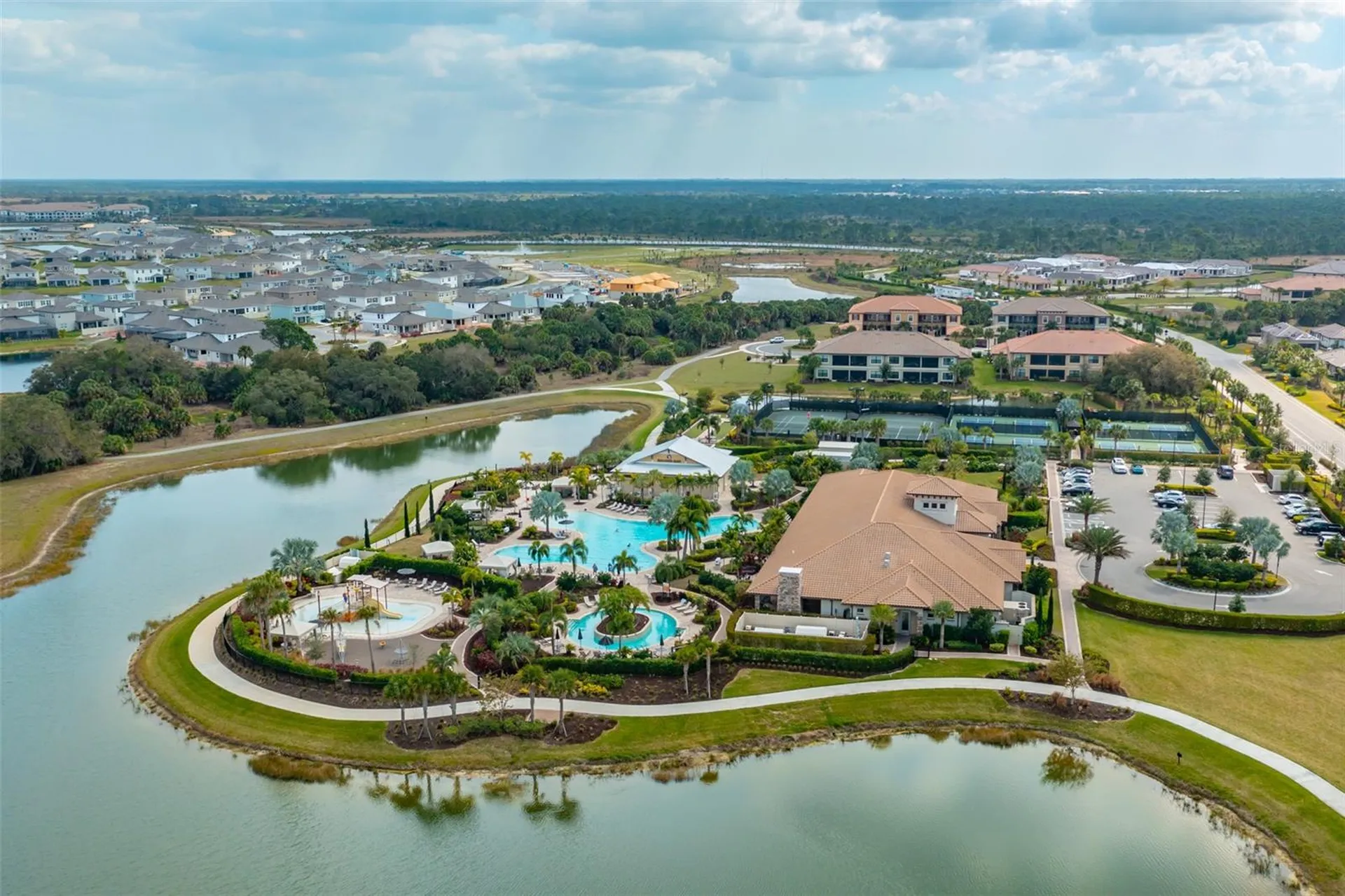 5451 Lago Maggio Street Sarasota FL 34238