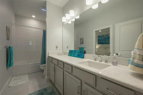 5451 Lago Maggio Street Sarasota FL 34238