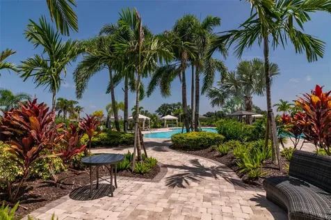 5451 Lago Maggio Street Sarasota FL 34238