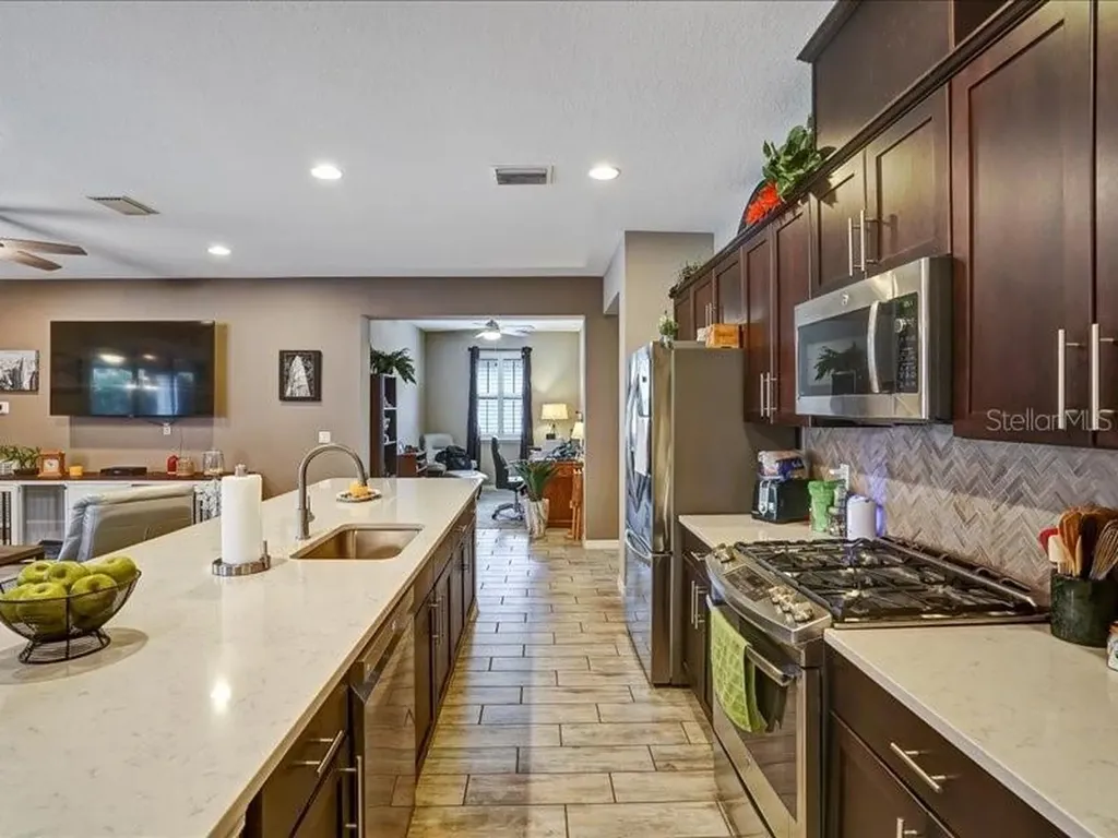 602 Conservation Boulevard Groveland FL 34736