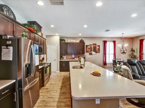 602 Conservation Boulevard Groveland FL 34736