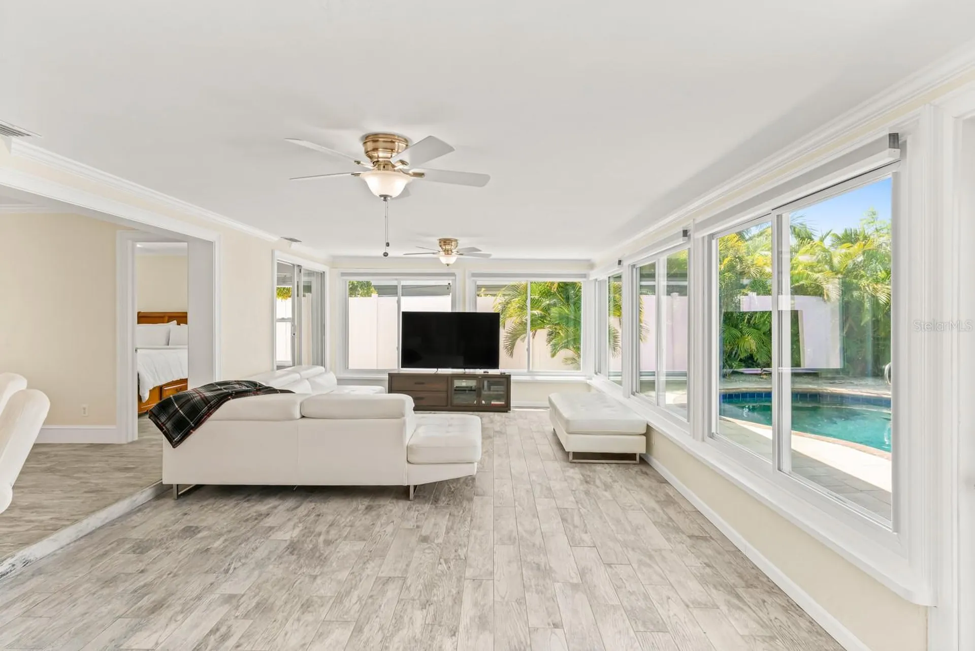 11240 7th Street E Treasure Island FL 33706
