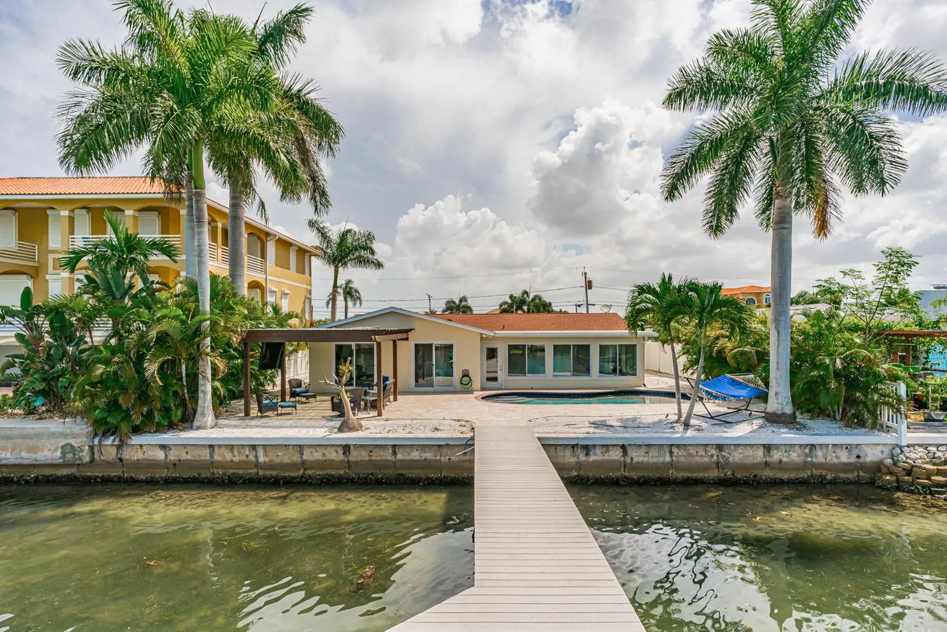 11240 7th Street E Treasure Island FL 33706