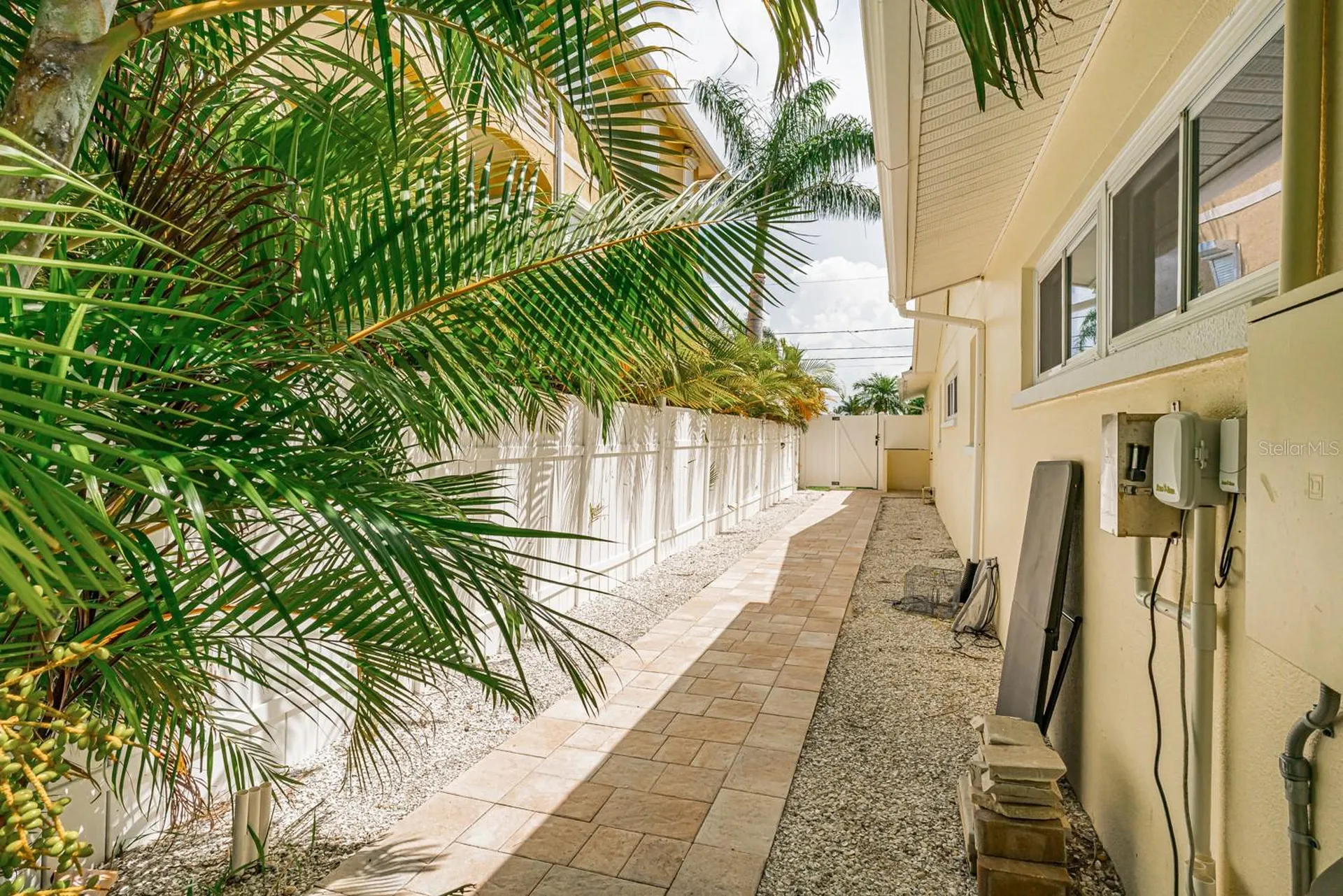 11240 7th Street E Treasure Island FL 33706