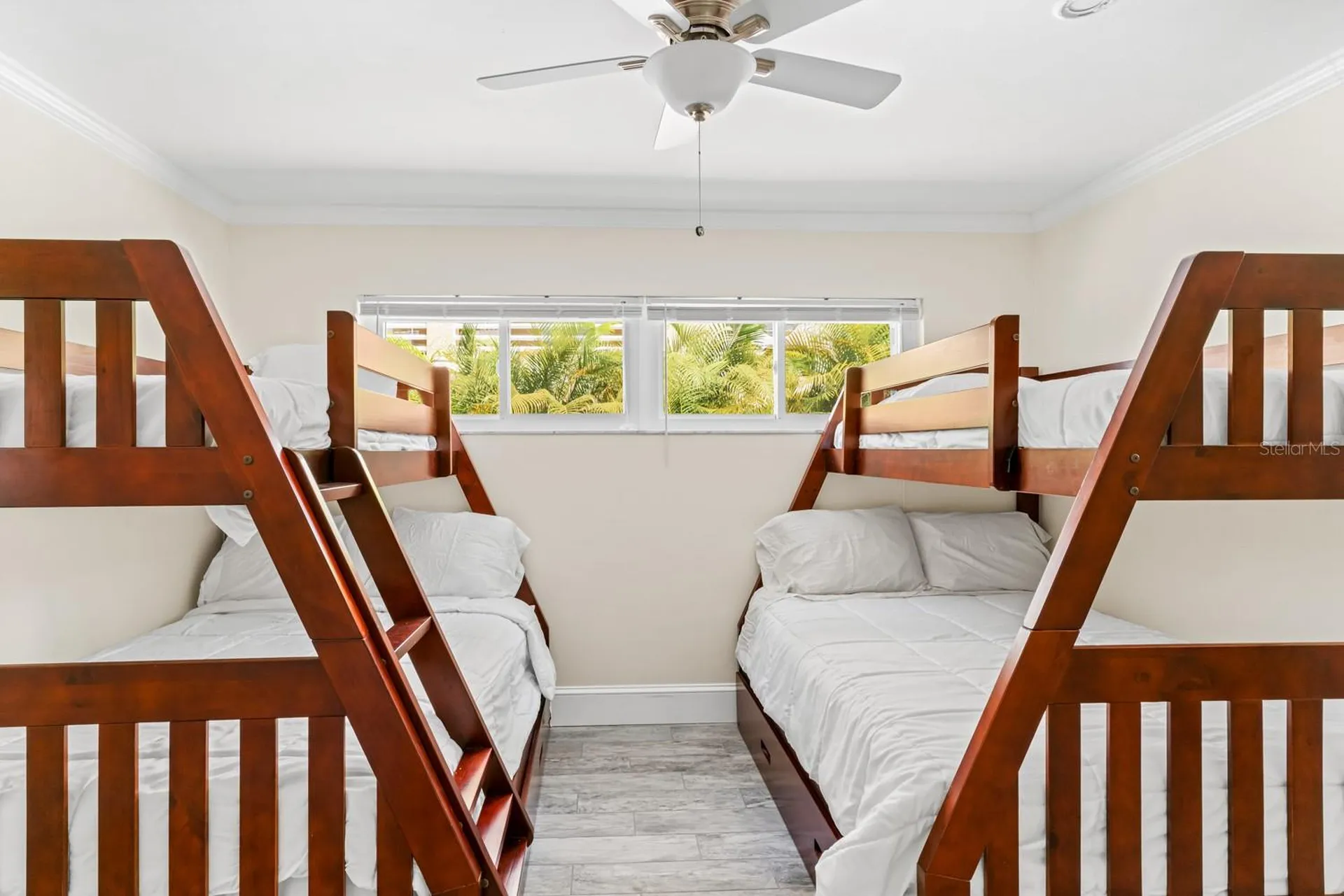 11240 7th Street E Treasure Island FL 33706