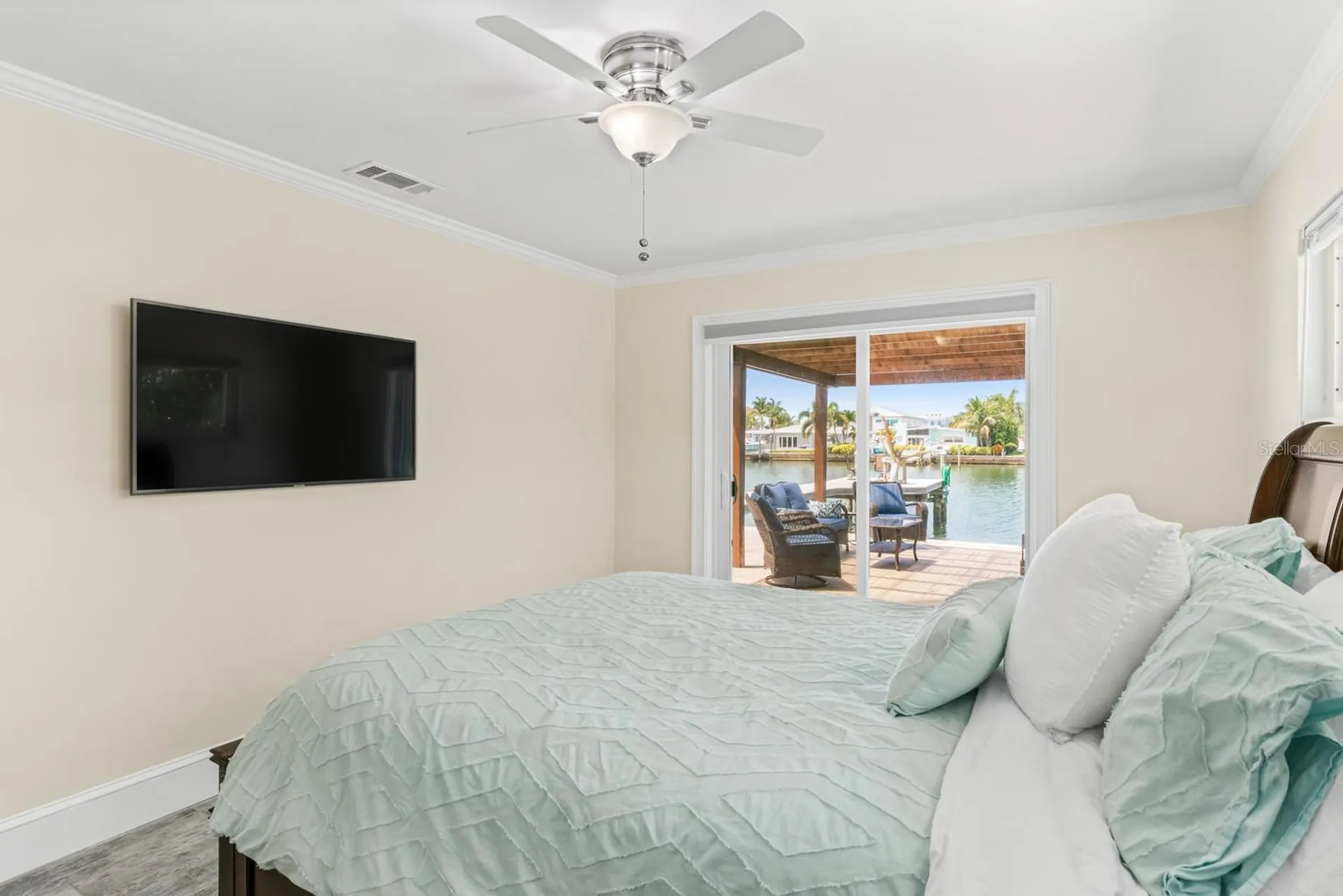 11240 7th Street E Treasure Island FL 33706