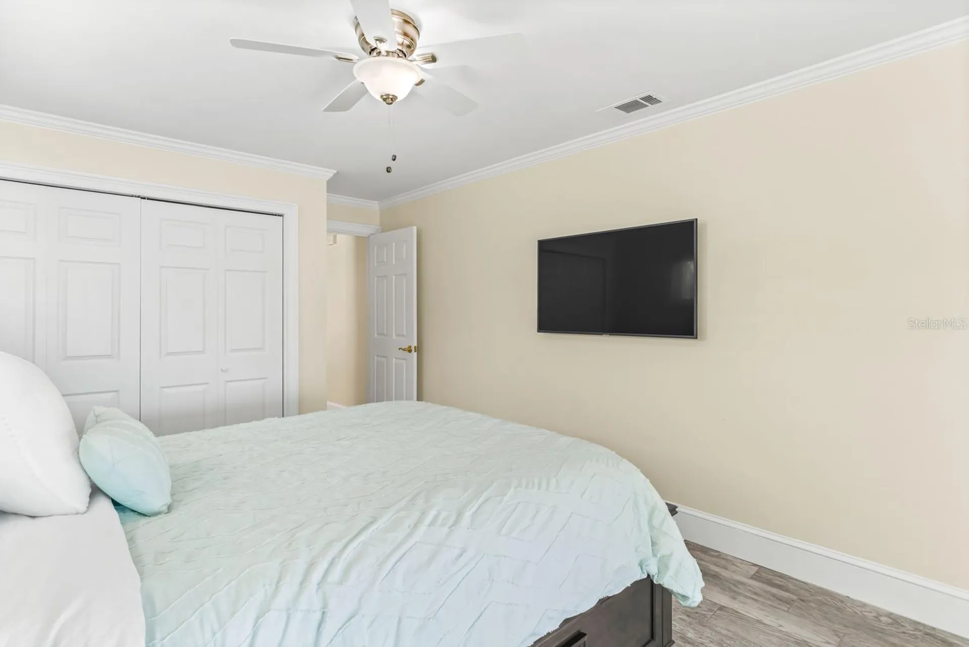 11240 7th Street E Treasure Island FL 33706